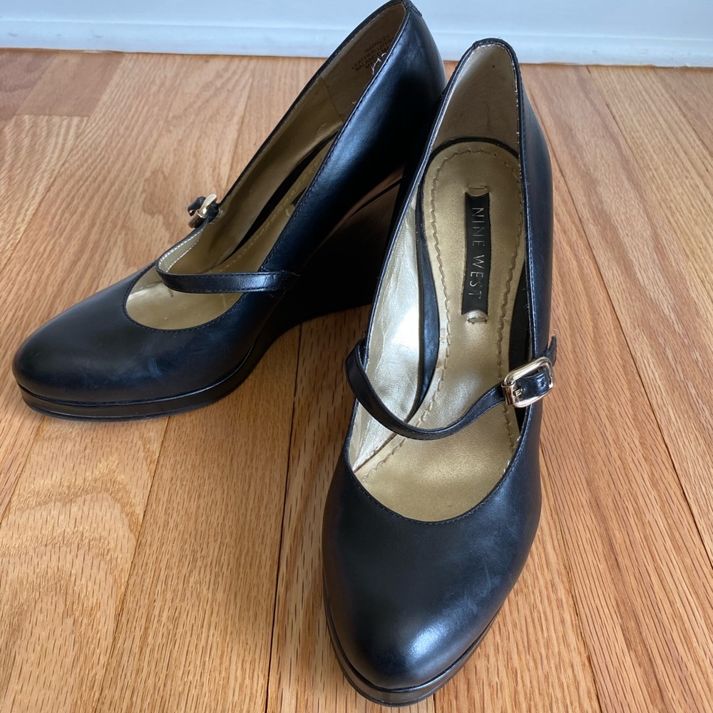 Nine West Maryjane Wedge